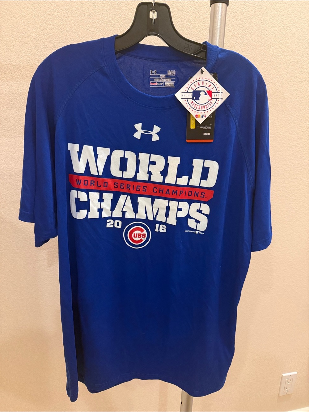 Under Armour  Chicago Cubs 2016 World Champs Tee